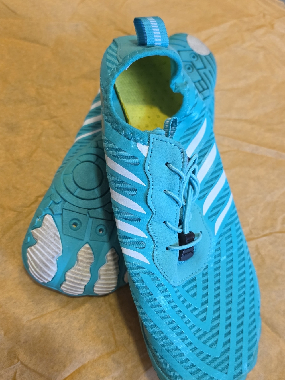 Hike Barefoot Shoes - Picture 3 of 4